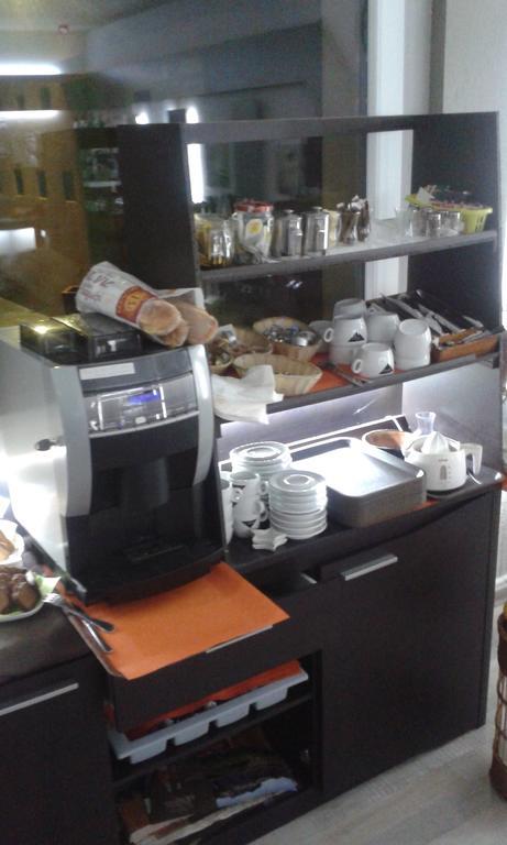 Logis Drom'Sud Hotel Donzère 외부 사진