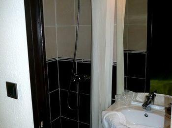 Logis Drom'Sud Hotel Donzère 외부 사진
